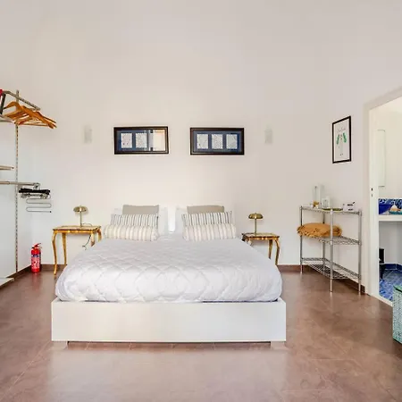 Casadeb Orleans